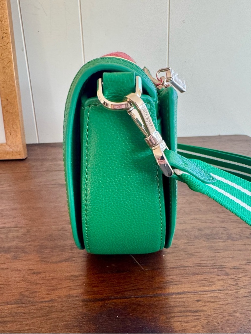 Kate Spade New York "What-A-Melon" Crescent Crossbody NWT - Picture 5 of 16